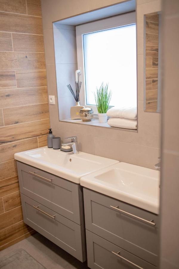 Rezidence Kbely - Free Parking Apartment Prague Ngoại thất bức ảnh