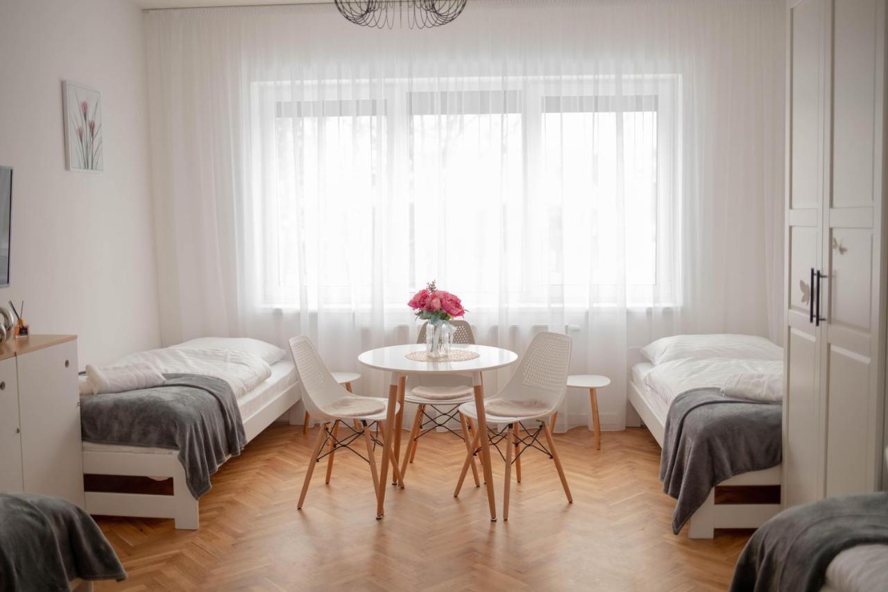 Rezidence Kbely - Free Parking Apartment Prague Ngoại thất bức ảnh