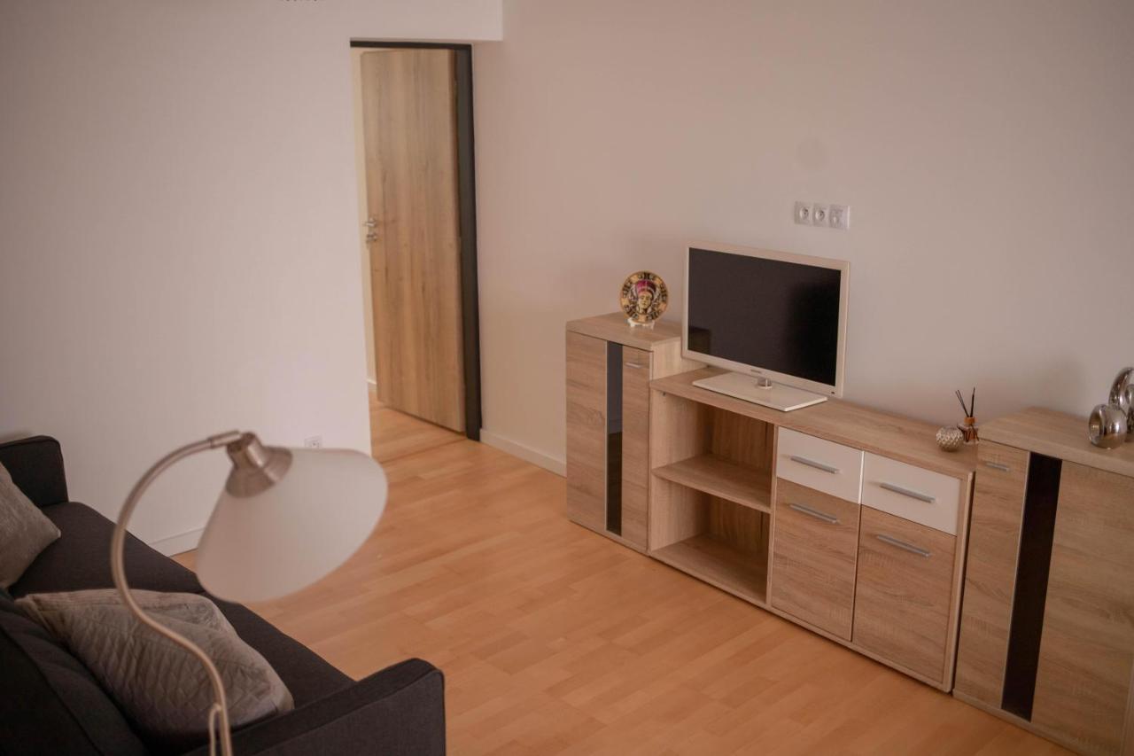 Rezidence Kbely - Free Parking Apartment Prague Ngoại thất bức ảnh