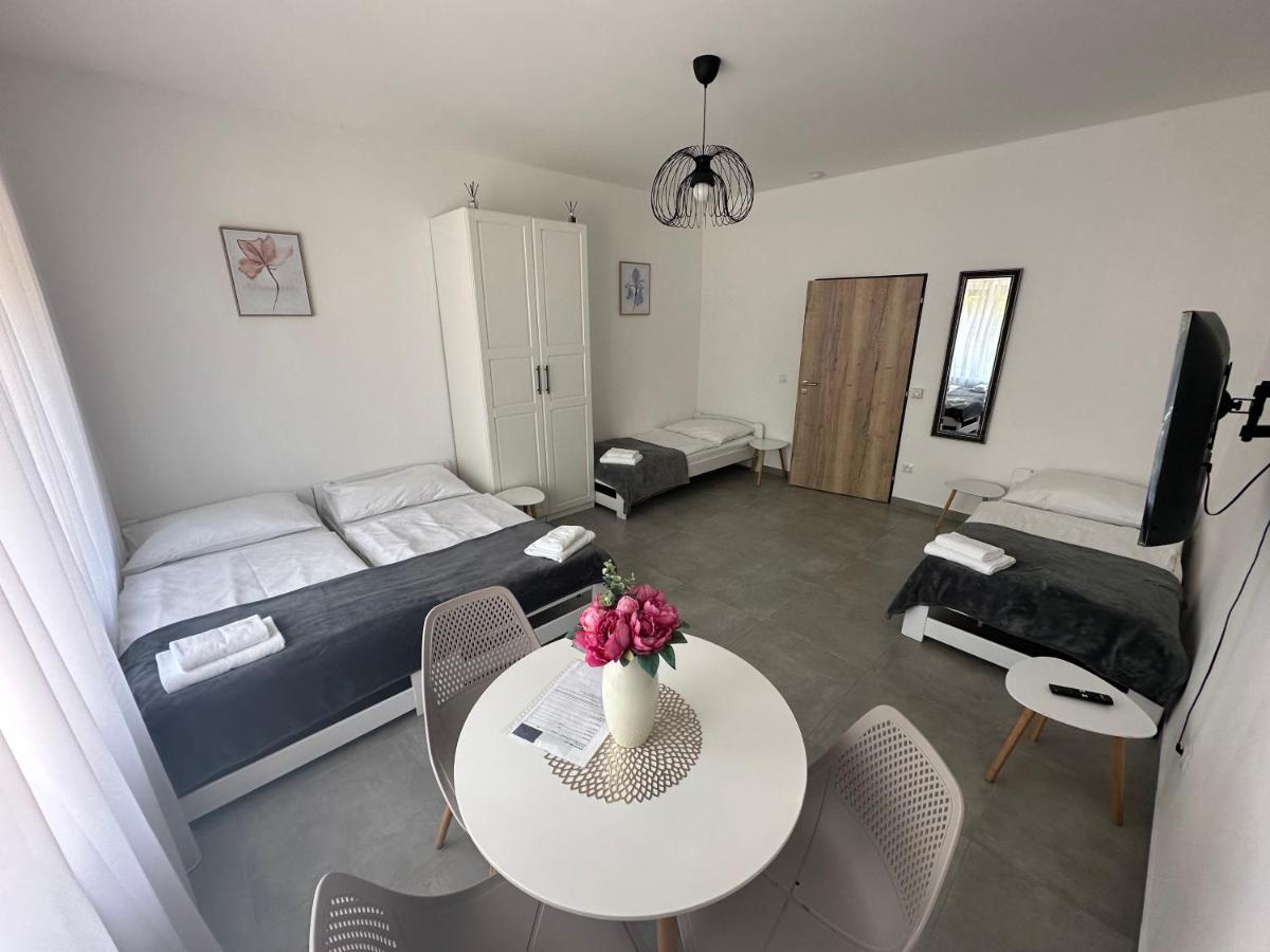 Rezidence Kbely - Free Parking Apartment Prague Ngoại thất bức ảnh